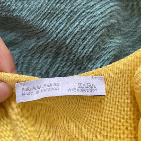 Cute yellow top. Size L. - Picture 2 of 3